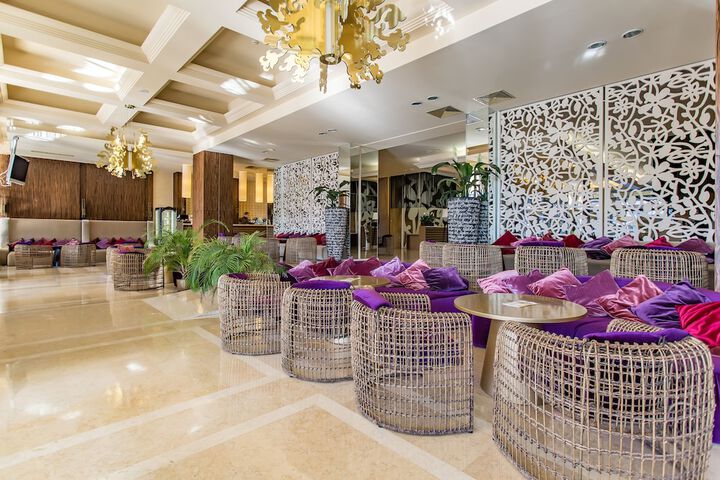 Hotel Interior 5 of 101