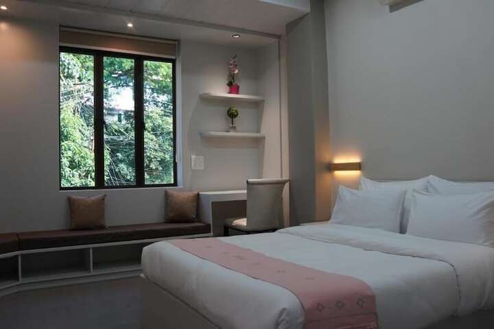Room 12 of 58