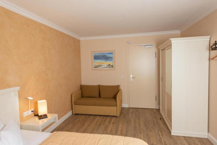 Inside Room Photo