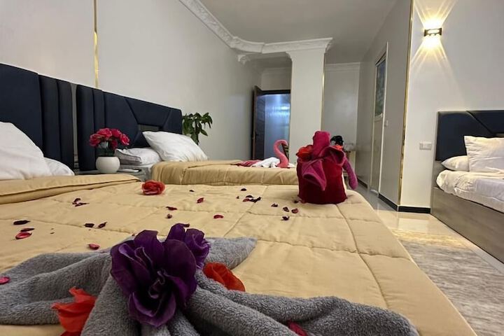 Room 35 of 44
