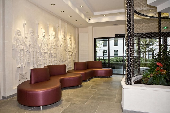 Hotel Lobby