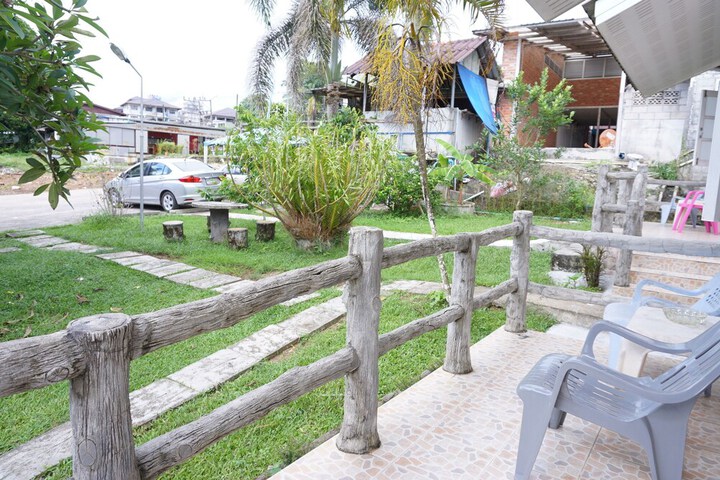 Terrace/Patio 9 of 42