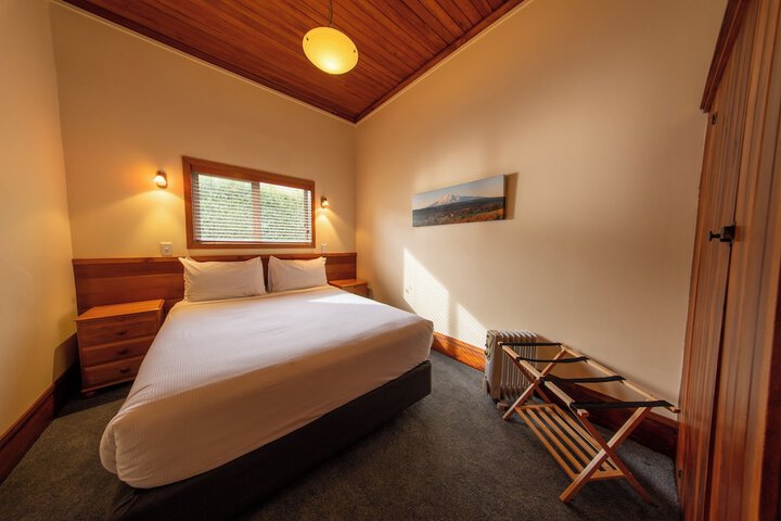 Room 15 of 60