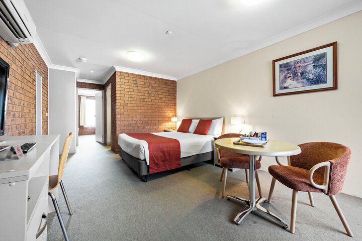 Room 34 of 88