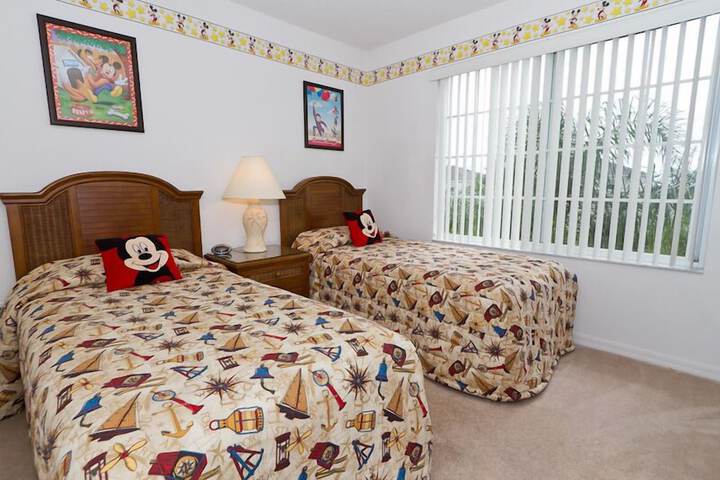 Room 3 of 29