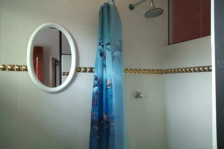 Room 15 of 26
