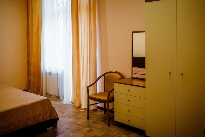Room 22 of 71