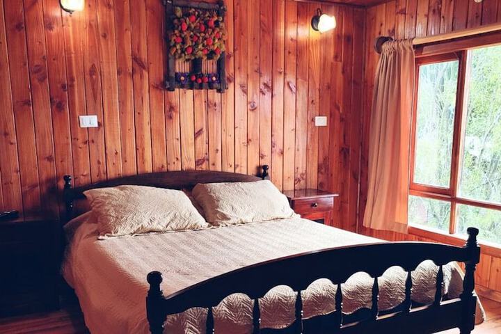 Room 12 of 90