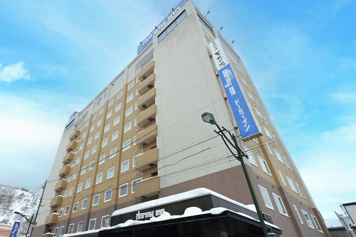 Hotel 72 of 72