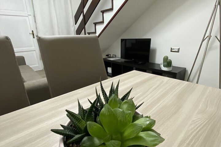 Room 28 of 53
