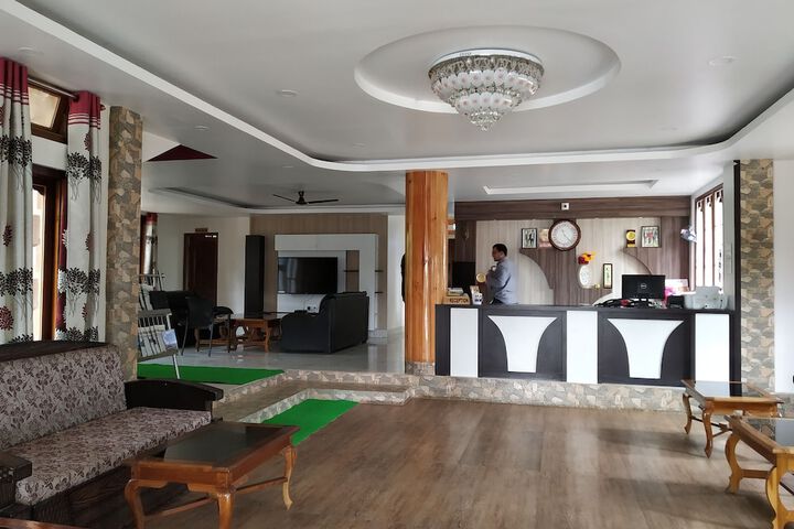 Hotel Interior 4 of 104