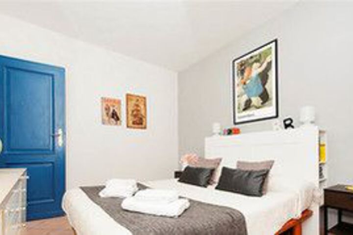 Room 77 of 209