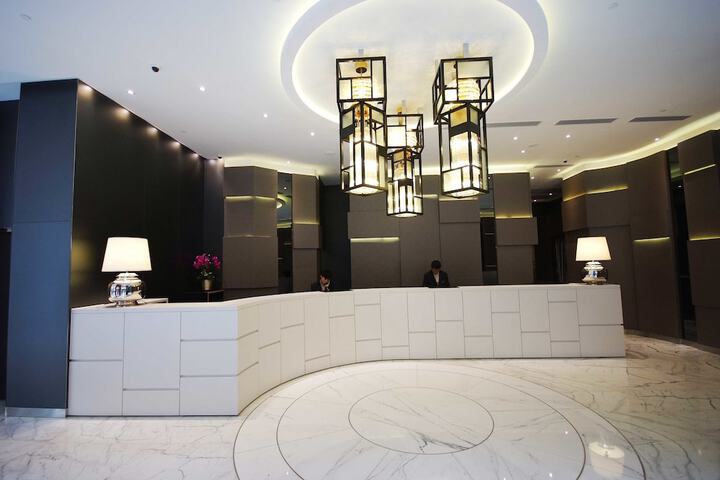 Hotel Interior 4 of 87