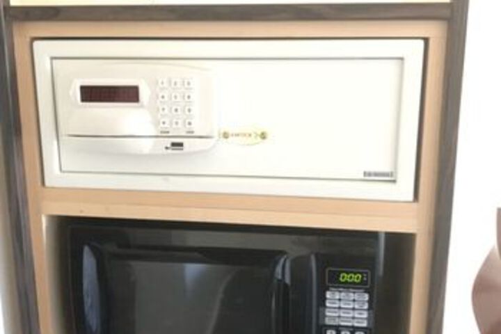 Room 5 of 26