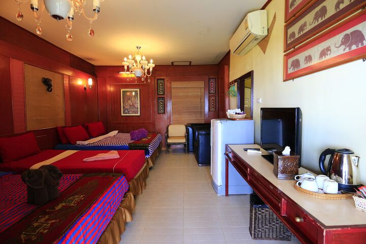 Room 26 of 135