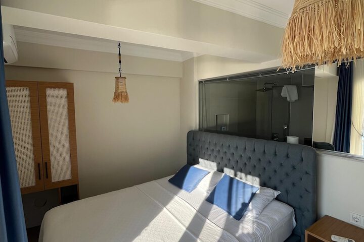 Room 19 of 58