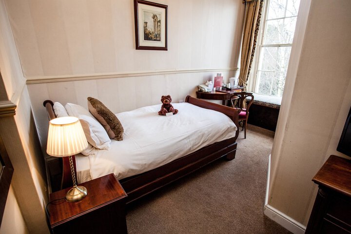 Room 7 of 36