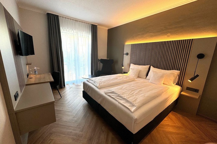 Room 12 of 52
