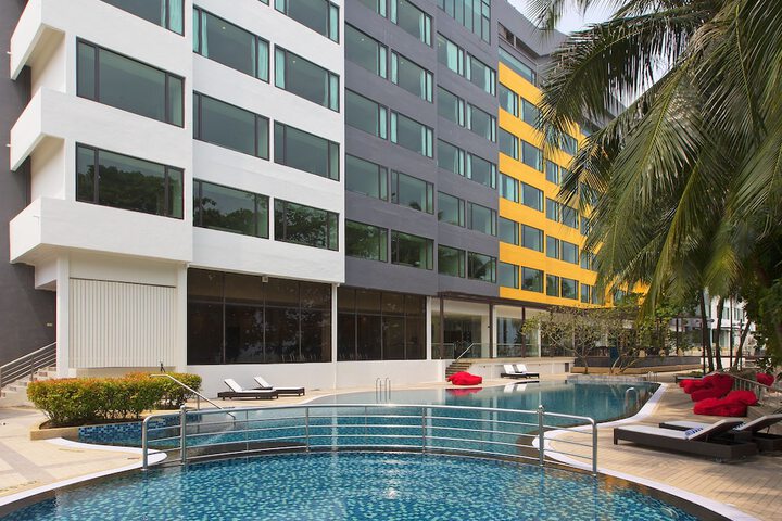 Pools & Facilities