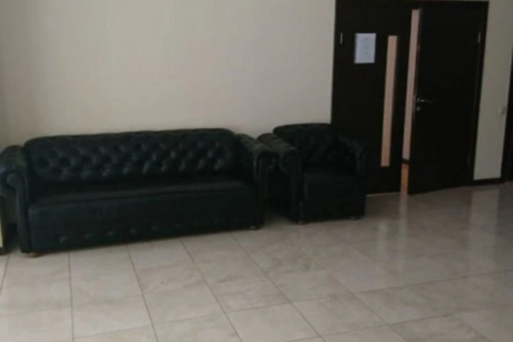 Room 9 of 15