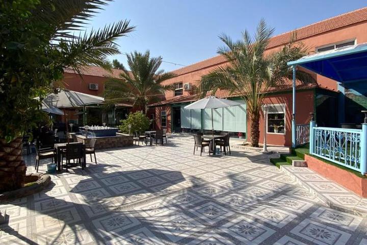 فندق ادوماتو ADOMATo HOTEl