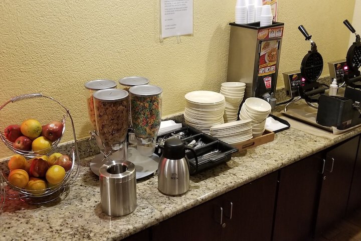 Breakfast buffet