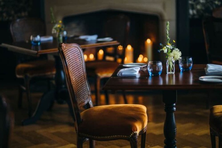 Dining 53 of 73