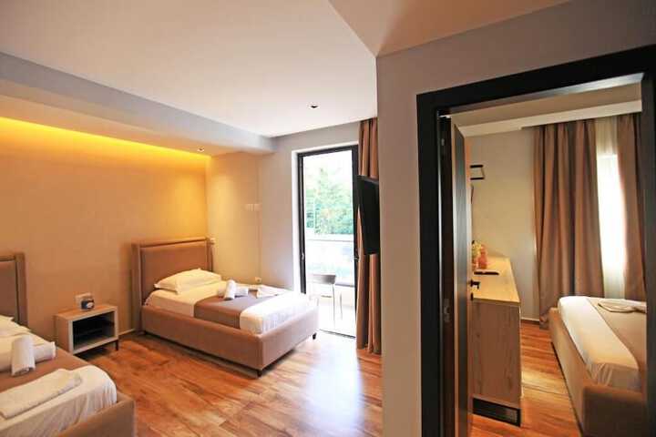 Room 29 of 52