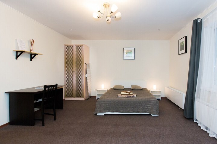Room 5 of 5