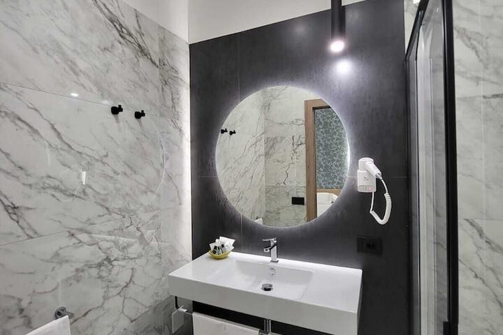 Bath Photo
