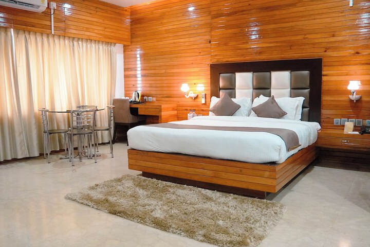 Room 19 of 40