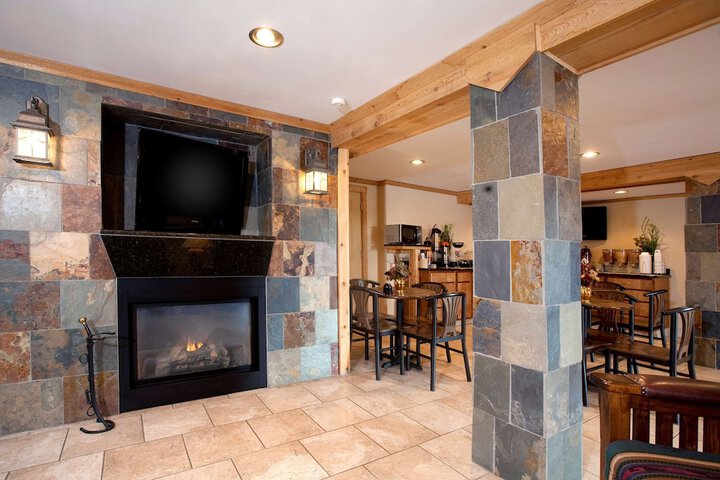 Lobby Photos
