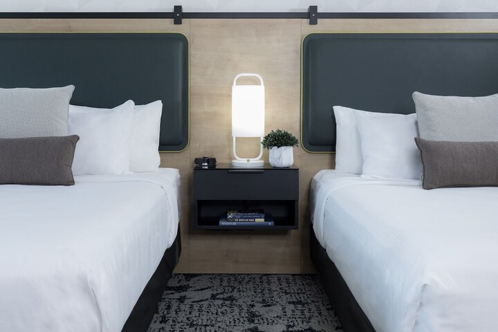 Room 20 of 73