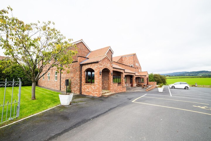 Exterior Photo