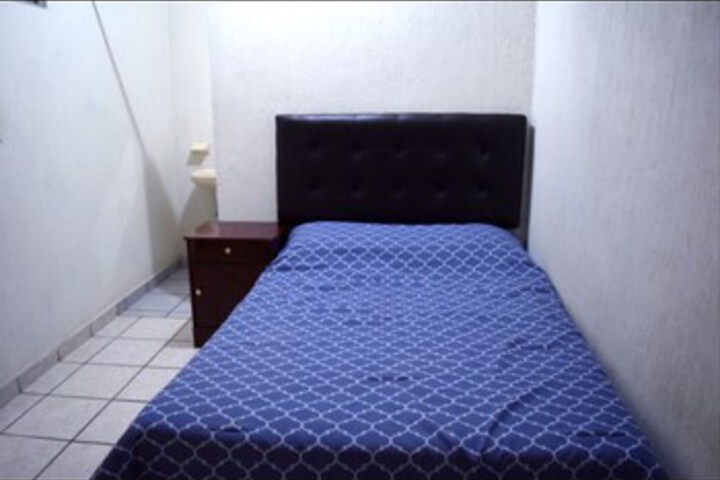Room 43 of 58