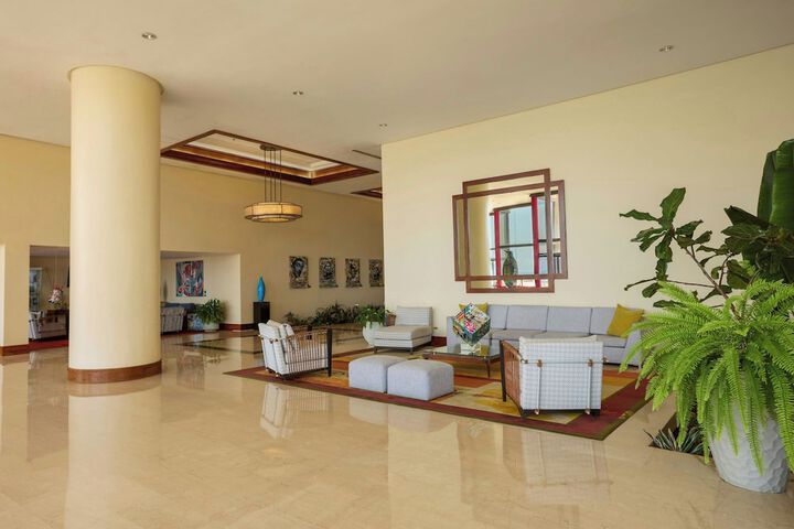 Hotel Interior 17 of 153