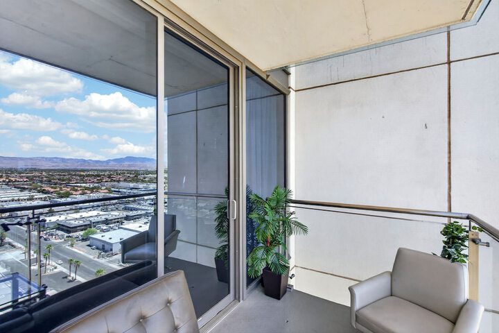 Terrace/Patio 373 of 603