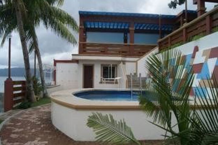 Pool 41 of 54