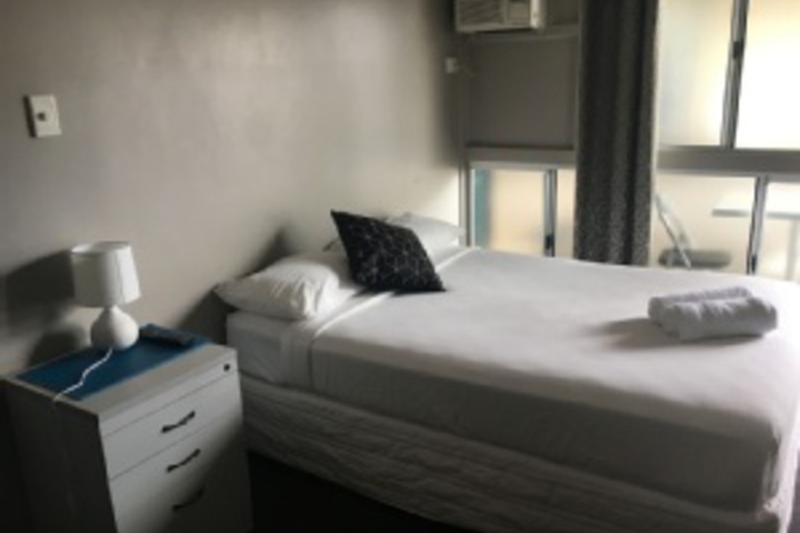 Room 68 of 108
