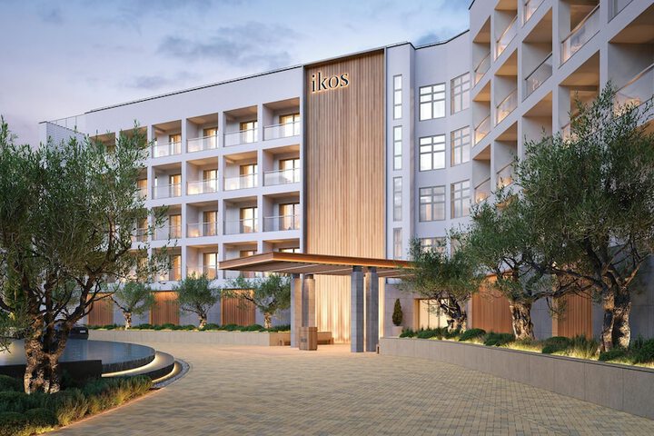 Hotel 595 of 611