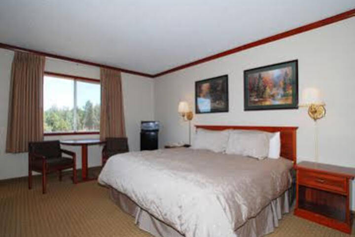 Exterior of MOUNTAIN RANCH RESORT AT BEACON HILL