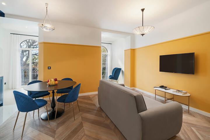 Room 20 of 49
