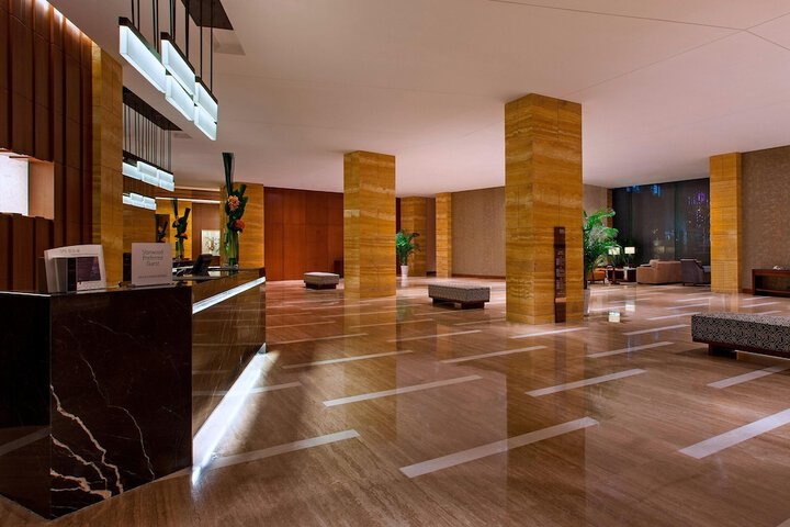 Hotel Interior 4 of 104