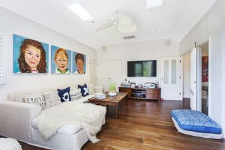 Room 18 of 24