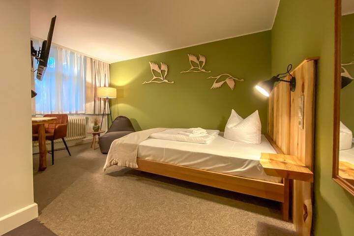 Room 48 of 132