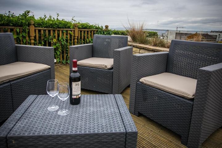Terrace/Patio 24 of 47