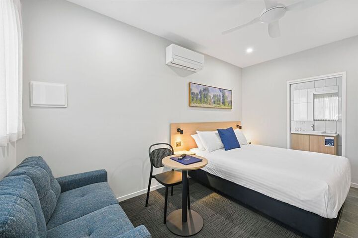 Room 29 of 120
