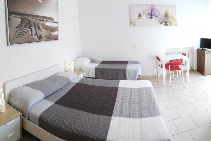 Room 20 of 65