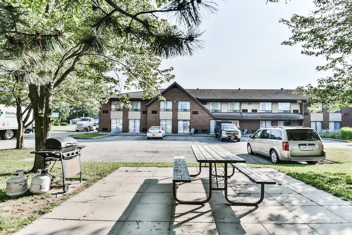 BBQ/picnic area
