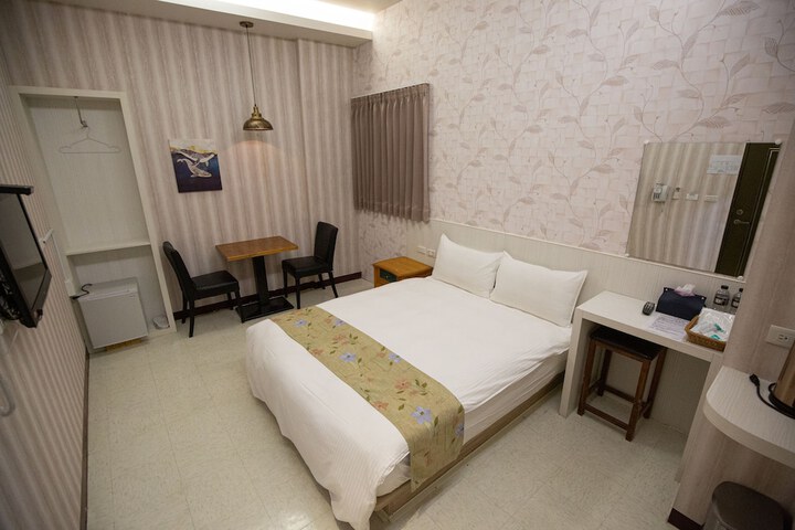 Room 26 of 47